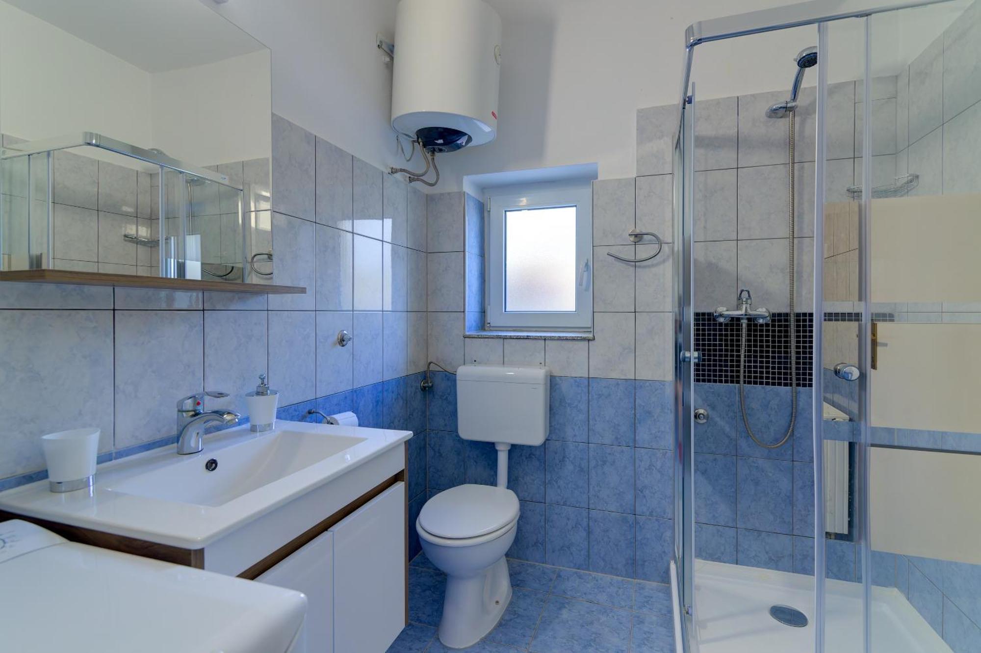 Apartmani Ana 塞尼 客房 照片